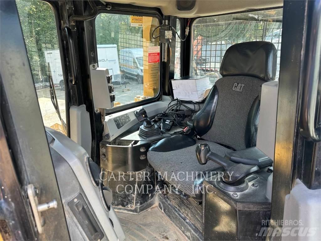 CAT D6T Buldooserid