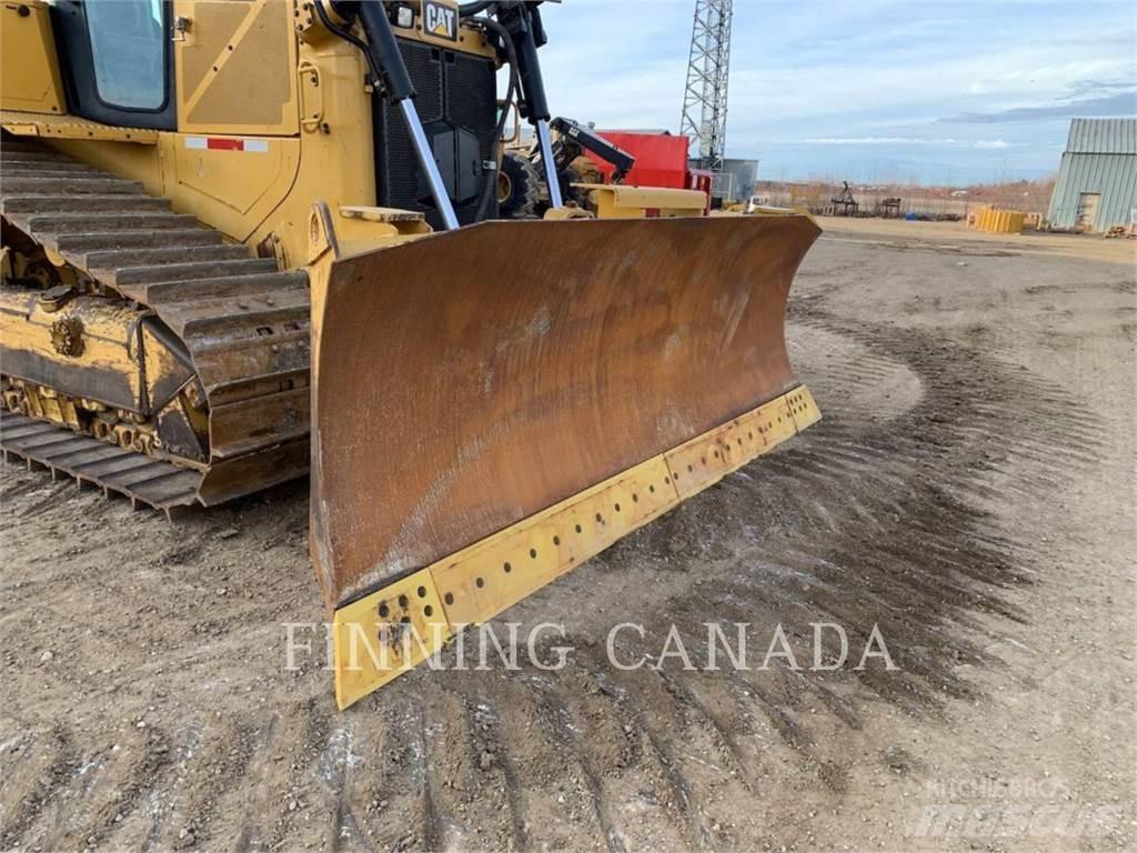 CAT D6T Buldooserid