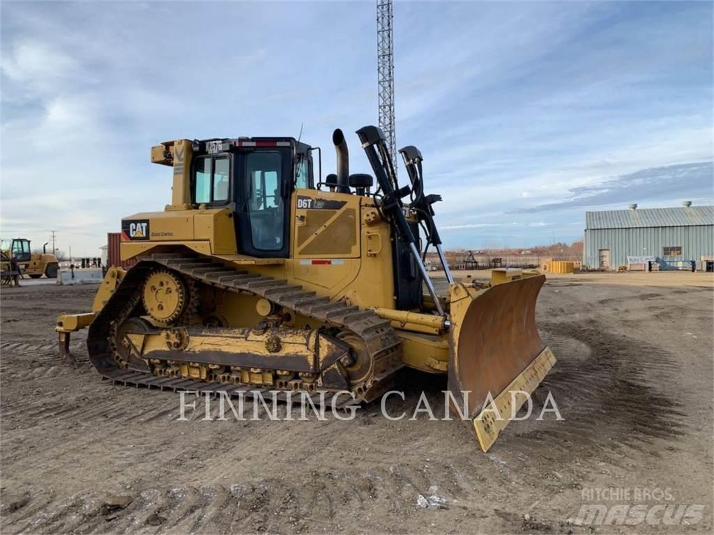 CAT D6T Buldooserid