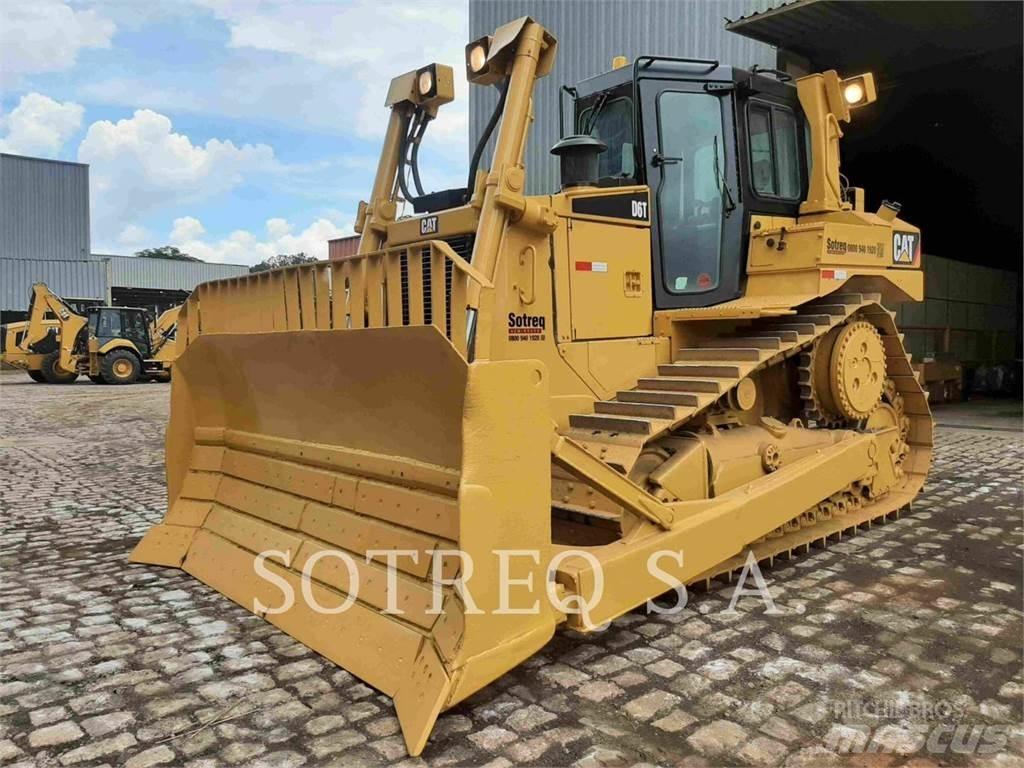 CAT D6T Buldooserid