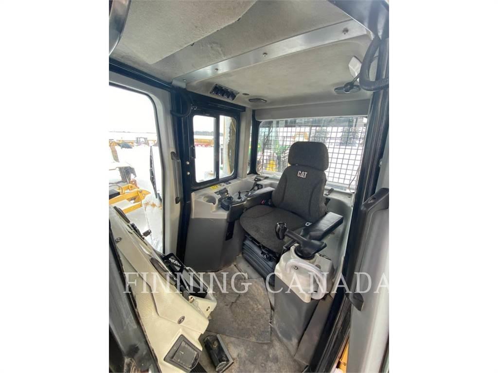CAT D6T Buldooserid