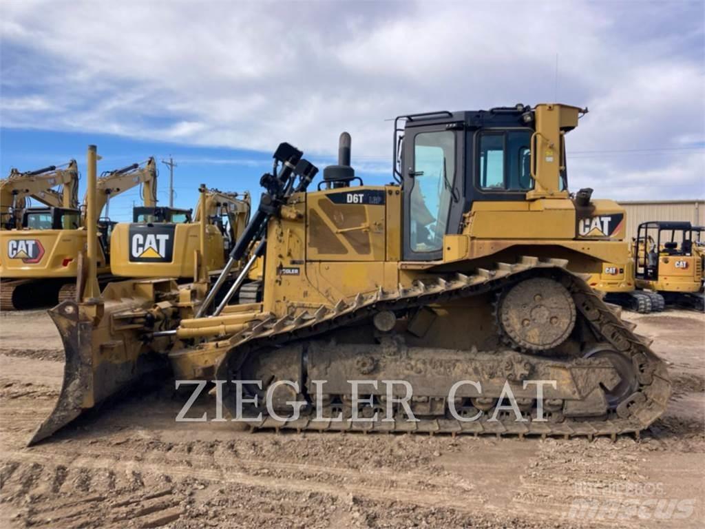 CAT D6T Buldooserid
