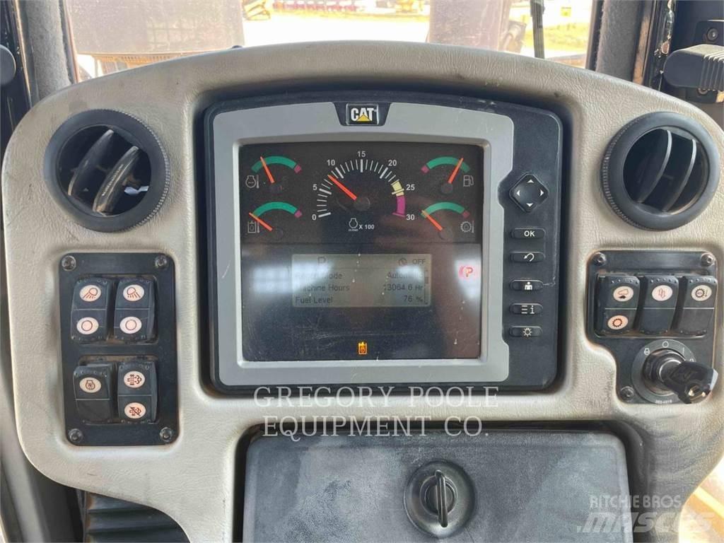 CAT D6T Buldooserid