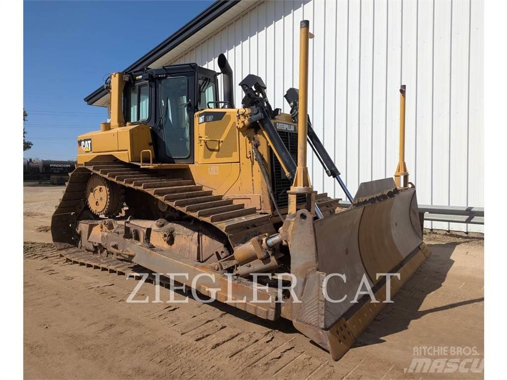 CAT D6T Buldooserid