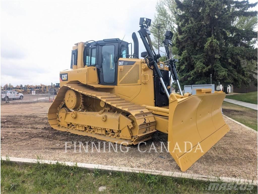 CAT D6T Buldooserid