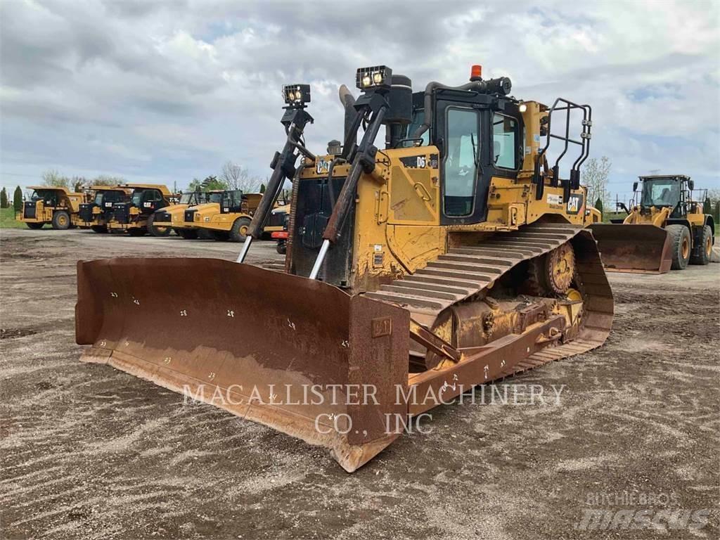 CAT D6T Buldooserid