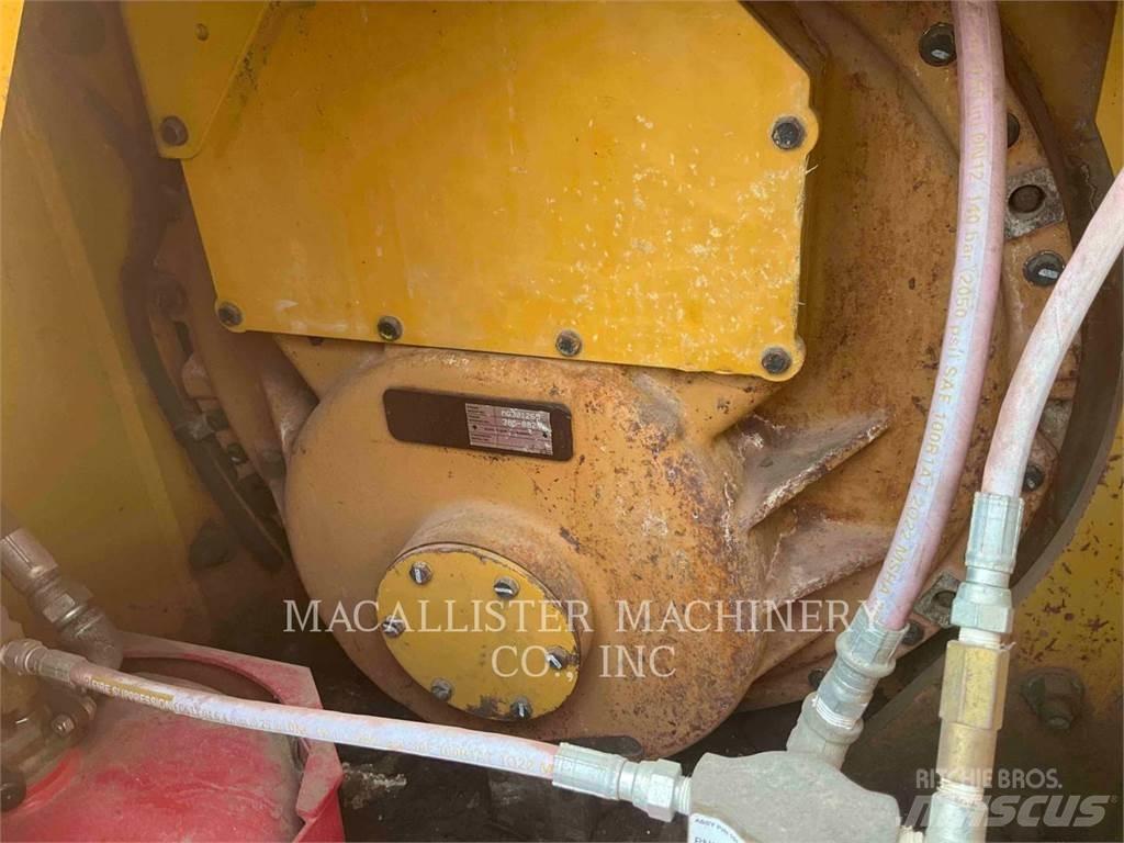 CAT D6T Buldooserid