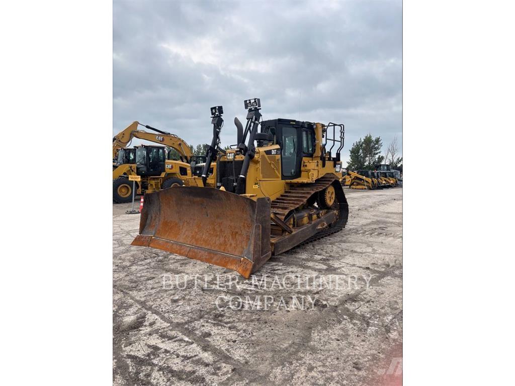 CAT D6T Buldooserid