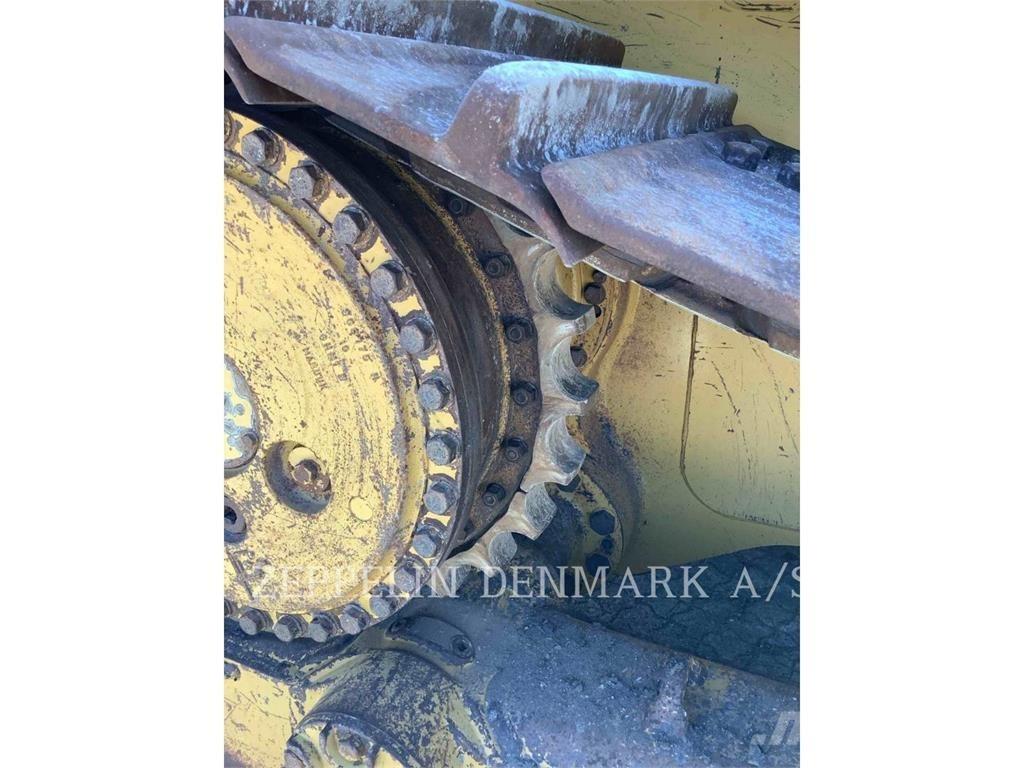 CAT D6T Buldooserid