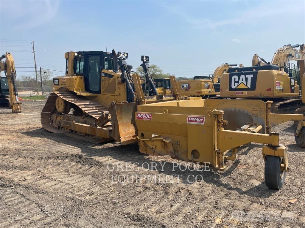 CAT D6T Buldooserid