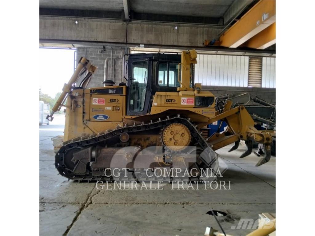 CAT D6T Buldooserid
