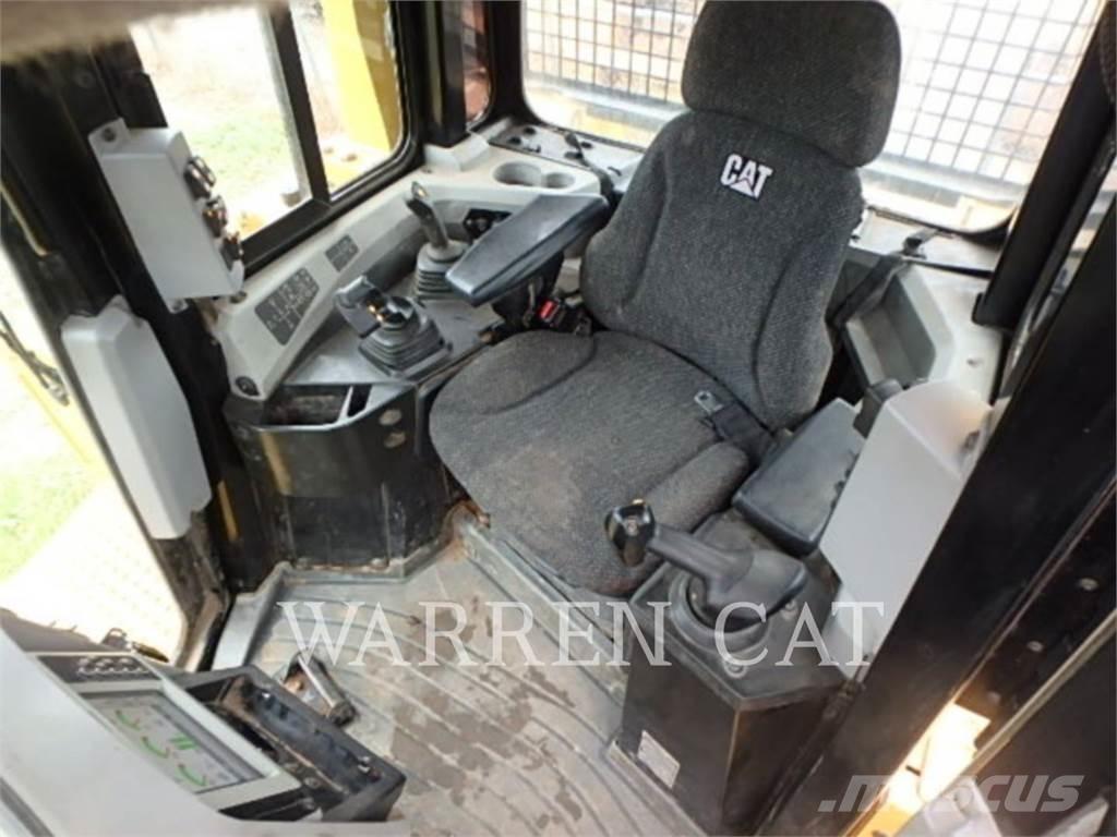 CAT D6T 4XLPAT Buldooserid