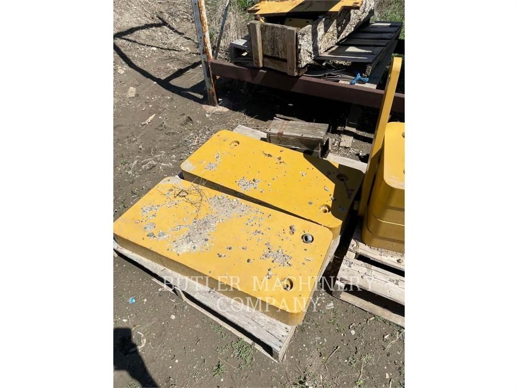 CAT D6T COUNTERWEIGHTS Muu