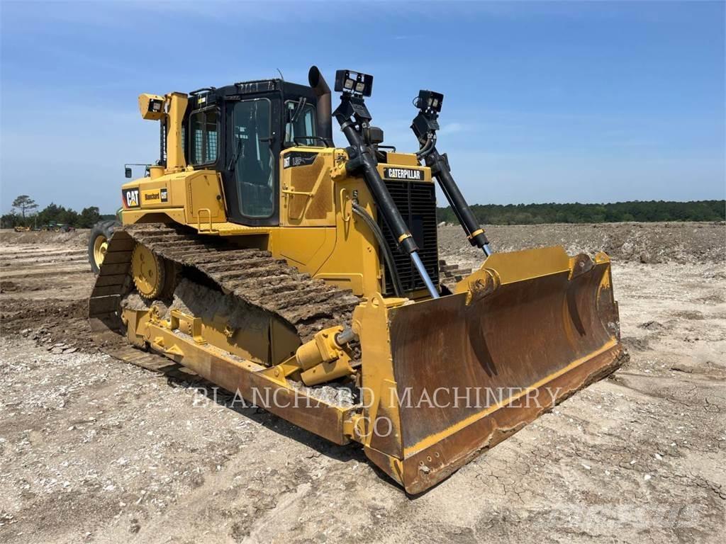 CAT D6T LGP Buldooserid