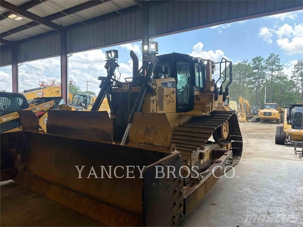 CAT D6T LGP ST Buldooserid