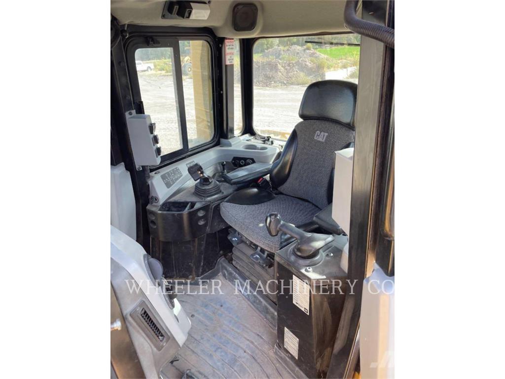 CAT D6T LGP VP Buldooserid