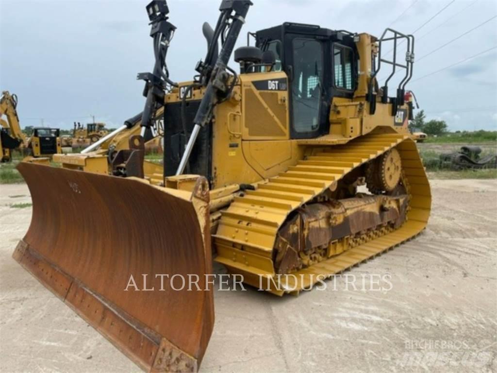 CAT D6T LGPPAT Buldooserid