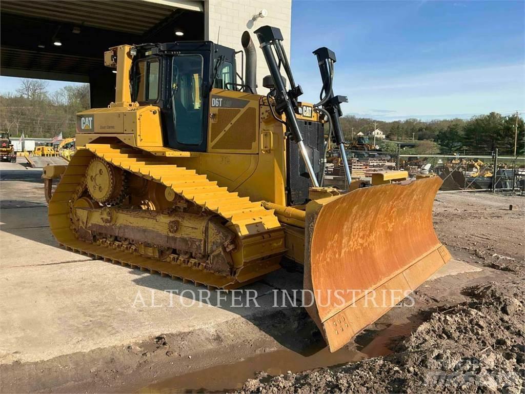 CAT D6T LGPPAT Buldooserid