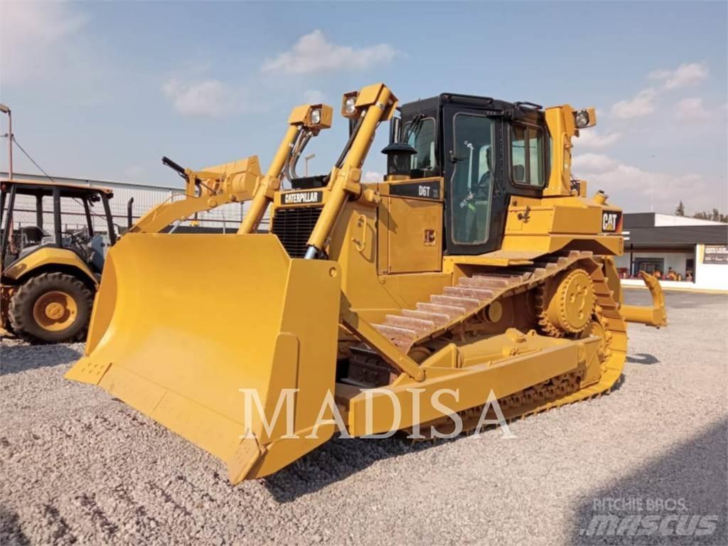 CAT D6T XL Buldooserid