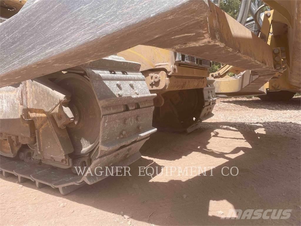 CAT D6T XL Buldooserid