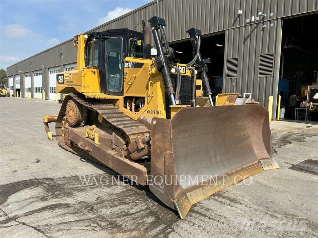 CAT D6T XL Buldooserid