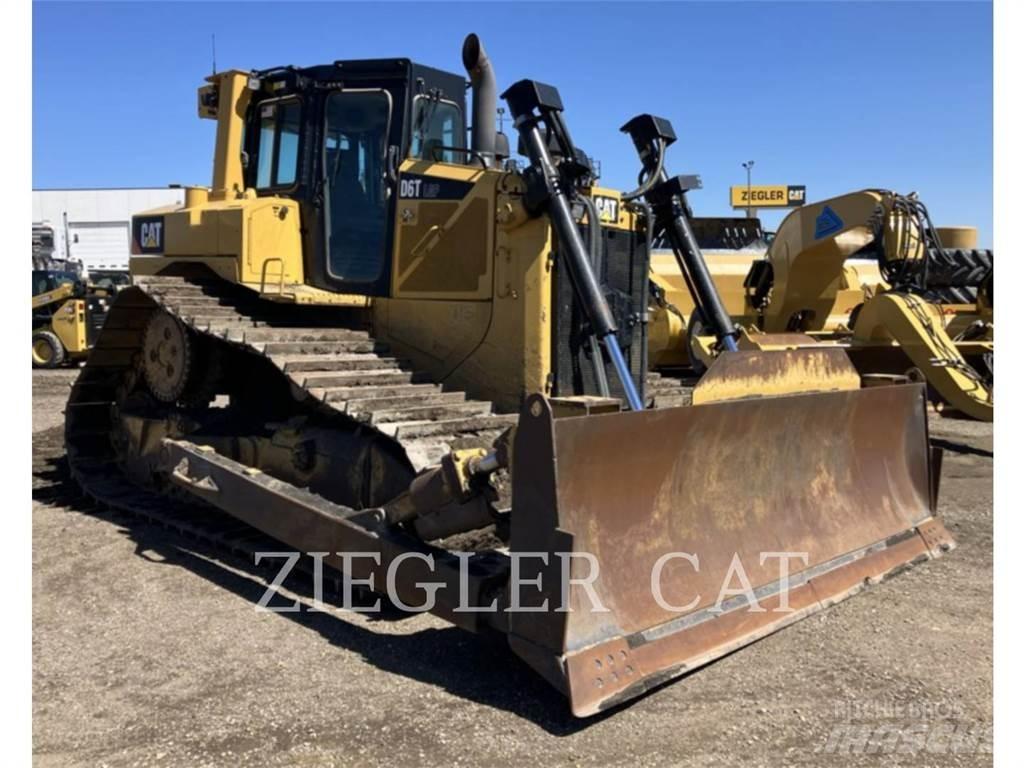 CAT D6T4FLGPA Buldooserid