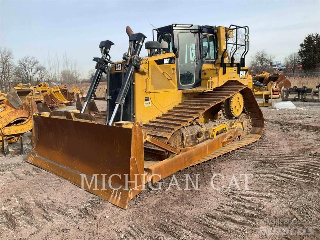CAT D6TL AHZ24F Buldooserid