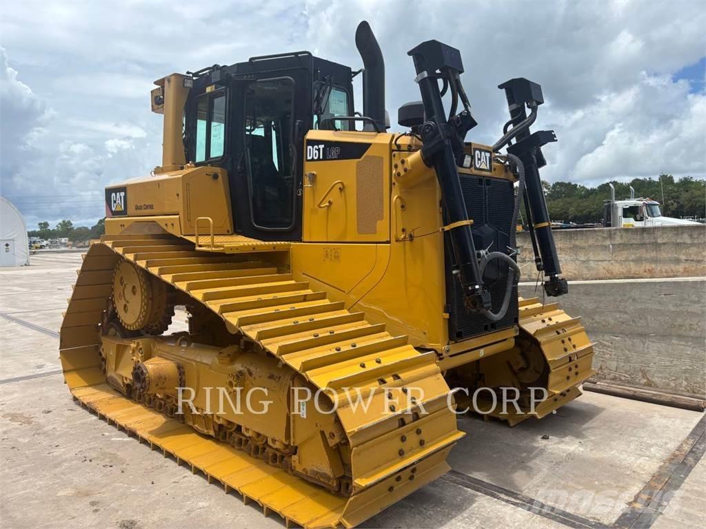 CAT D6TLGP Buldooserid