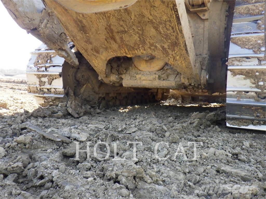 CAT D6TVP Buldooserid