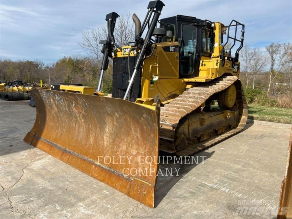 CAT D6TXWVPA Buldooserid