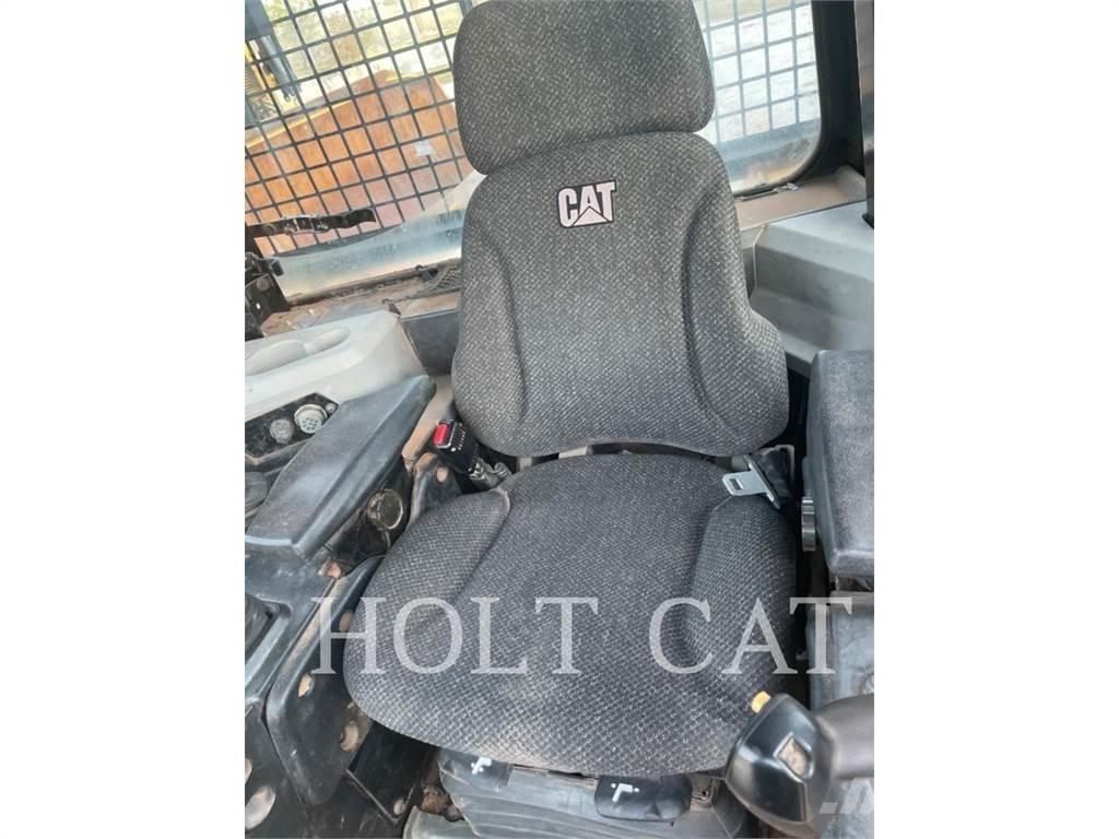 CAT D6TXWVPWI3 Buldooserid
