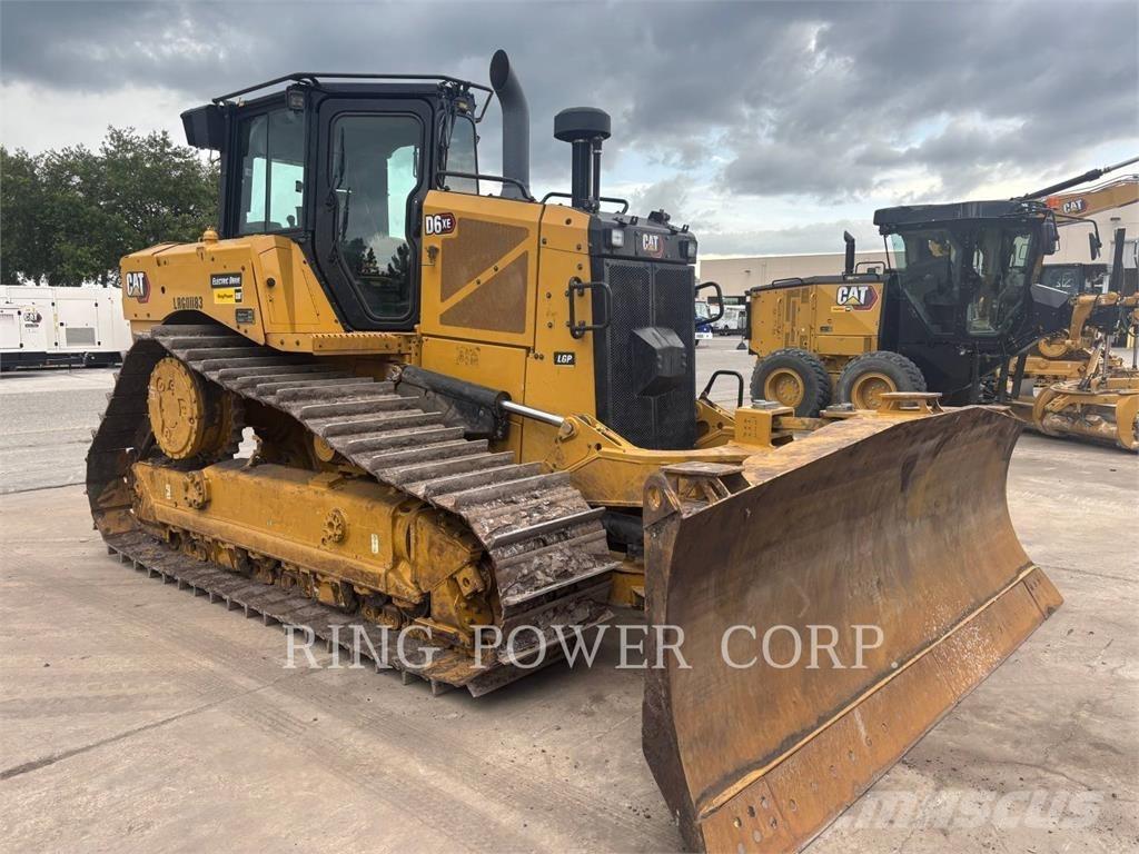 CAT D6XEVPAT Buldooserid