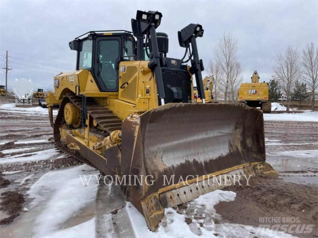 CAT D7 Buldooserid
