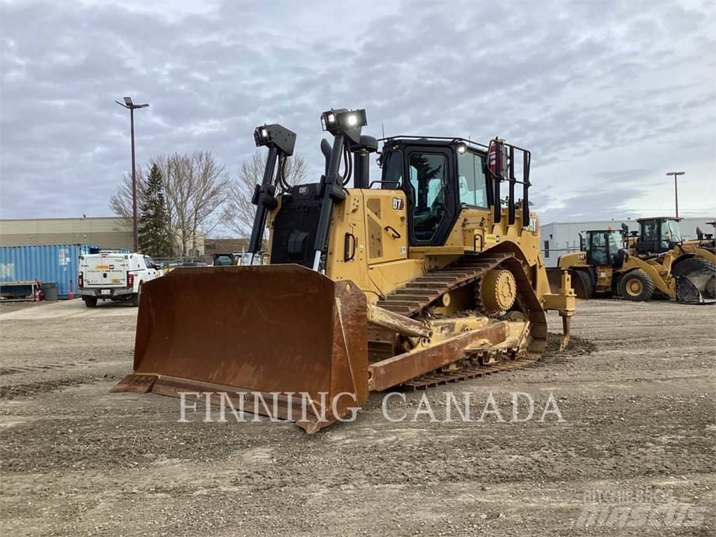 CAT D7-17 Buldooserid