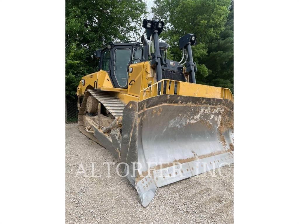 CAT D7-17 Buldooserid