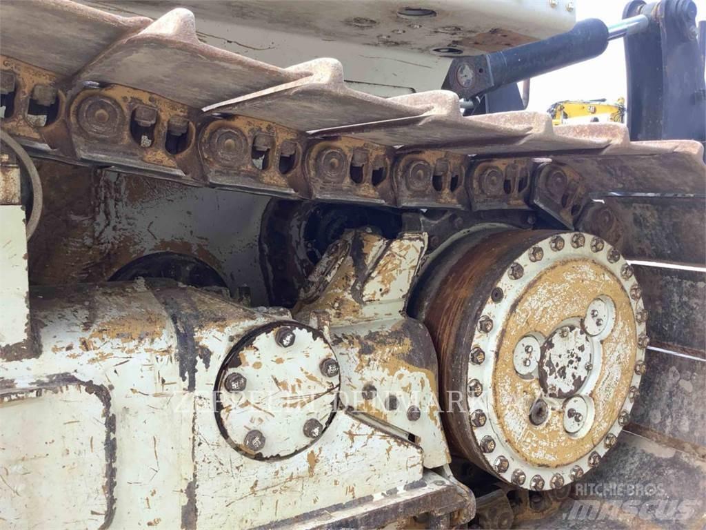 CAT D7ELGP Buldooserid