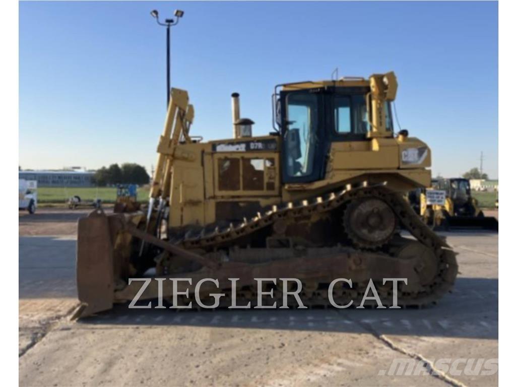 CAT D7R Buldooserid