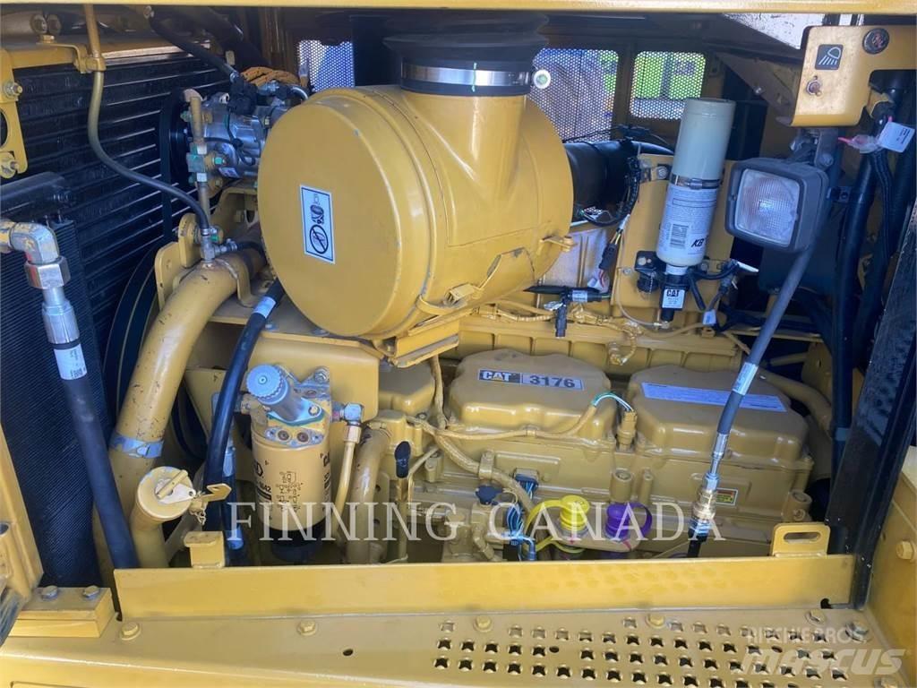 CAT D7R II Buldooserid