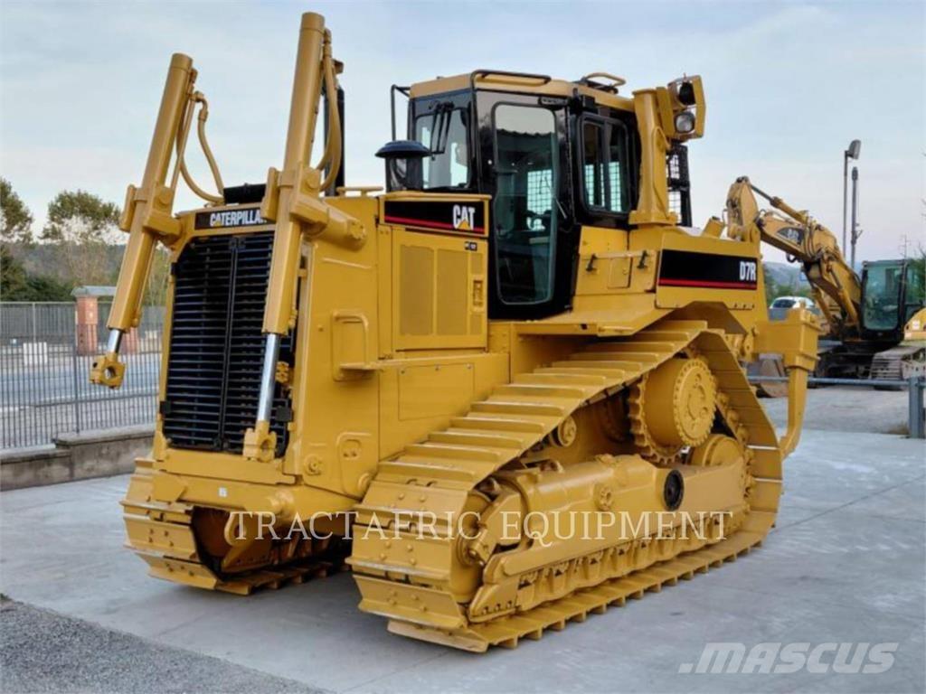 CAT D7RIIXR Buldooserid