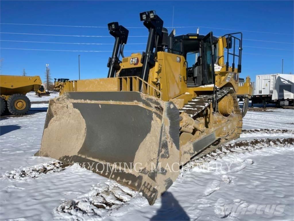 CAT D8 Buldooserid