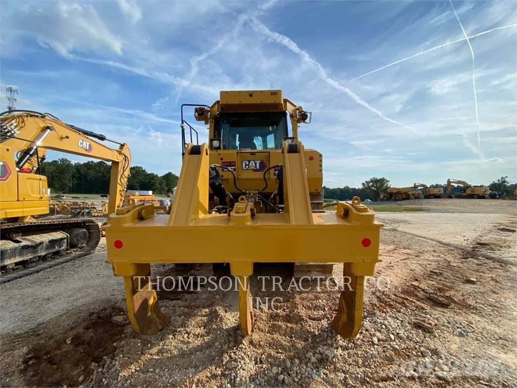 CAT D8 Buldooserid