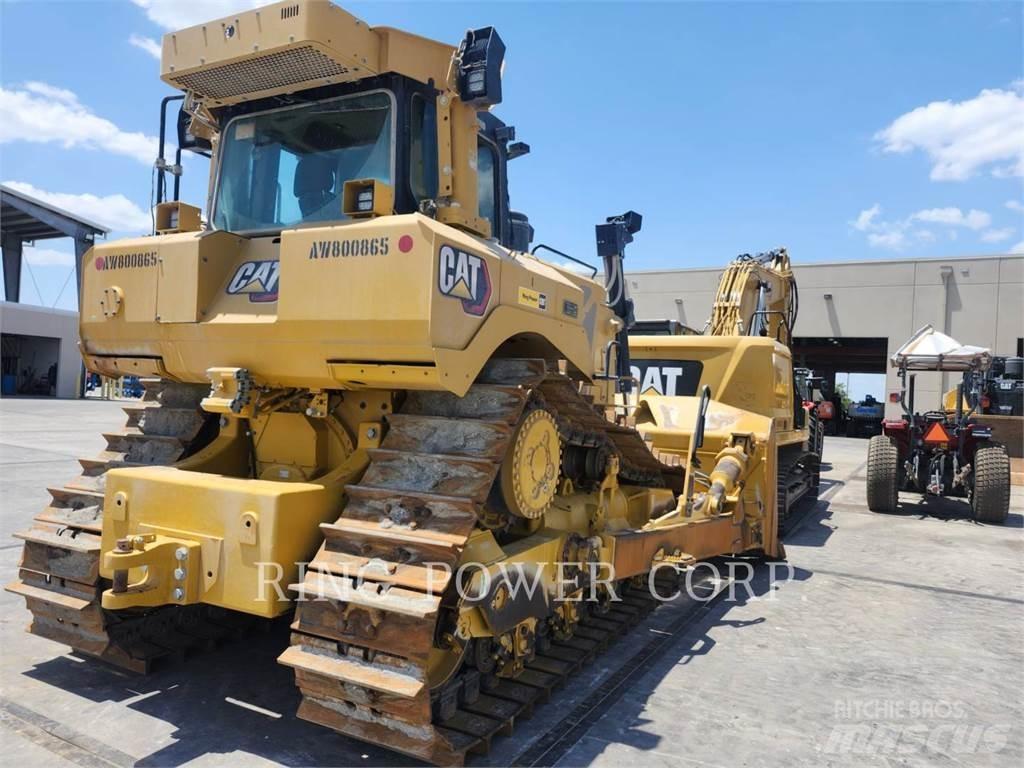 CAT D8 Buldooserid