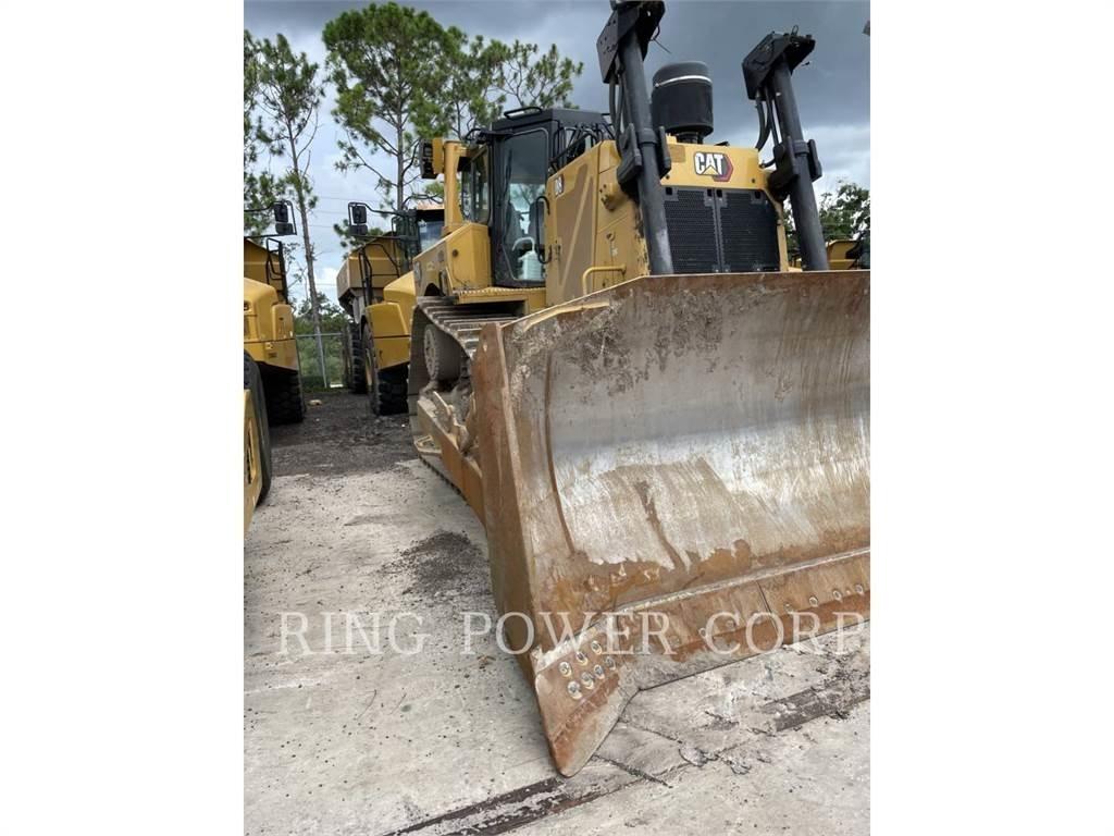 CAT D8 Buldooserid