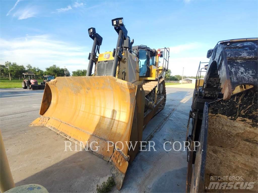 CAT D8 Buldooserid