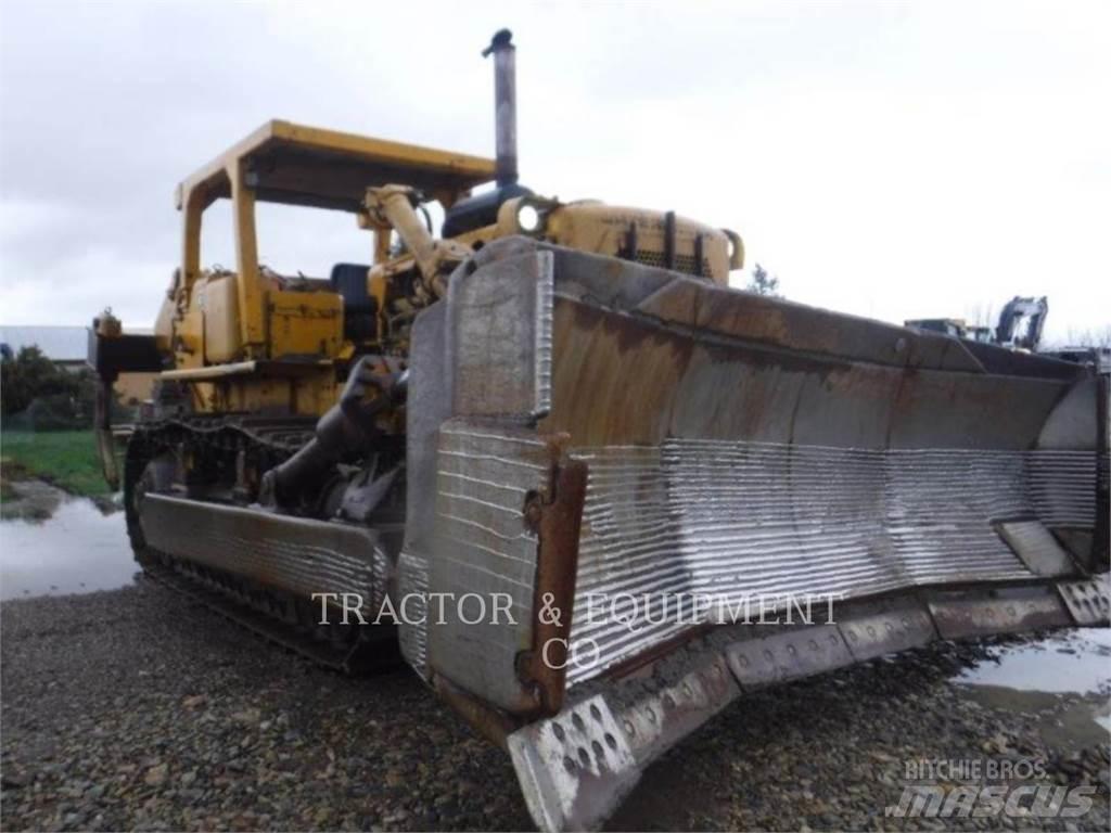CAT D8K Buldooserid
