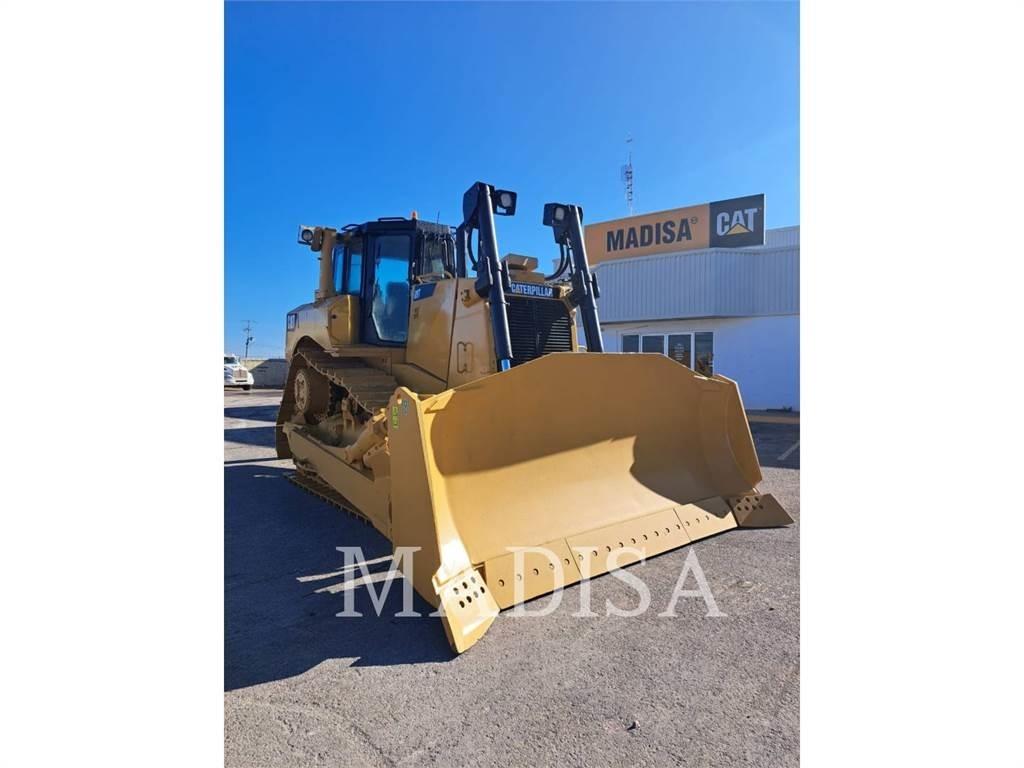 CAT D8T Buldooserid