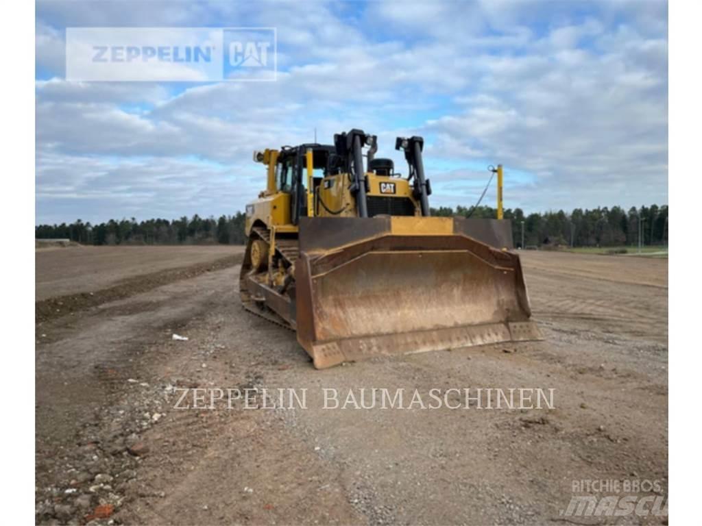CAT D8T Buldooserid