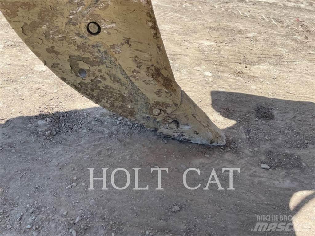 CAT D8T Buldooserid