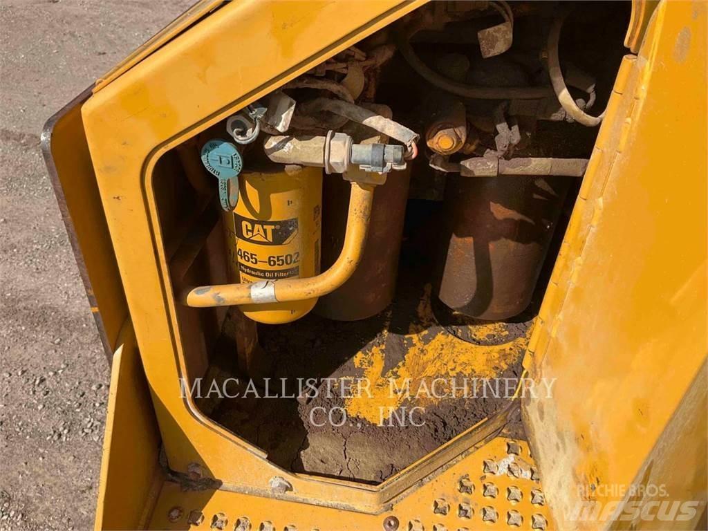 CAT D8T Buldooserid