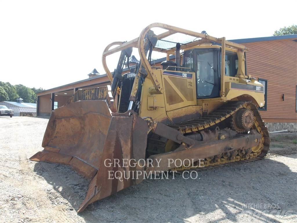 CAT D8T Buldooserid